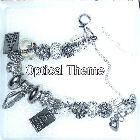 Optical Theme Beaded Bracelet - Picture 7 of 10